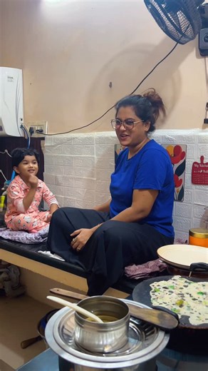 Sundar R on Instagram: "Saturday Dinner Vlog ❤️😎💯 Cyclone 🌀 Effect 😂 #reels #insta #sundar_renganathan #trendingreels #couple"