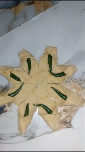 videshi mirchi cutting lacha Paratha#ytshorts #trending #viral #shortvideo #food recipes #subscribe