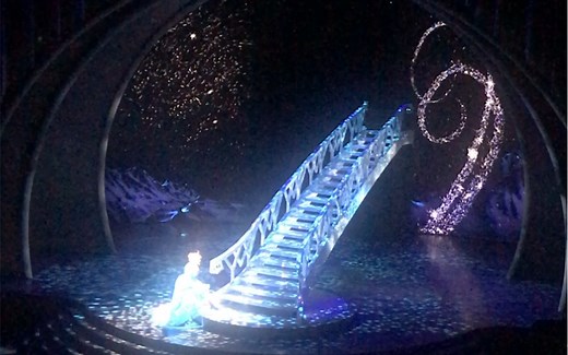 超震撼！50秒开始超神！Let it go现场版！美国加州迪士尼