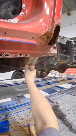 Cutting this #rusty #rockerpanel off this #Ford truck! Check out the full length video of this rocker panel replacement just posted on my Facebook & Instagram channels! #rust #f150 | BluecollarKyle