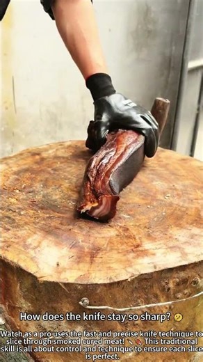 Mastering Knife Skills: Slicing Smoked Meat 🔪🍖