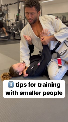 Dominique Bell | BJJ Tips and Techniques on Instagram: "Tag someone that needs to see this 😂 3 Tips for training with smaller people! Tip 1: don’t be overly competitive! Jiu jitsu isn’t all about winning rounds, there are plenty of ways to train for improvement that doesn’t involve winning or competitiveness. Try working your back defense, guard retention and recovery, or submission escapes! Tip 2: don’t abuse your strength advantage! A good rule of thumb to go by is asking yourself, “would thi