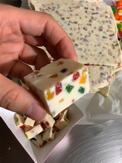 66K views · 271 reactions | These are my most popular bars. I usually make at least 500 of these at Christmas. It’s a very simple recipe but full of great taste! FULL RECIPE  | Easy Recipes | Facebook