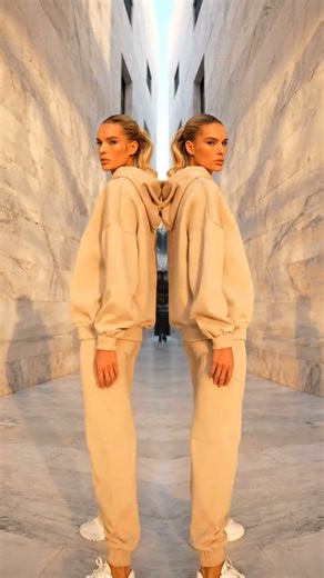 Stunning Fashion Model Look ✨ | Modern American Style 2025 #americanstyle #americanclothing