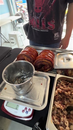 Tito B's Gabbies Lechon Belly Mukbang Experience