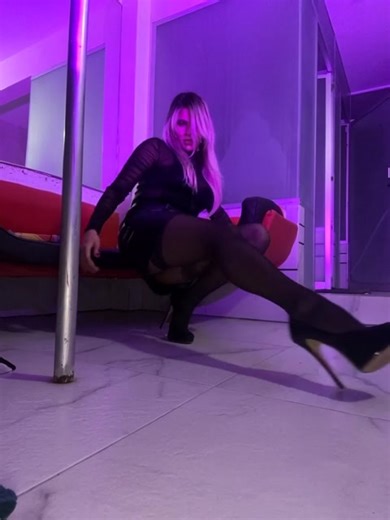 Yurizan Van Deman on Reels