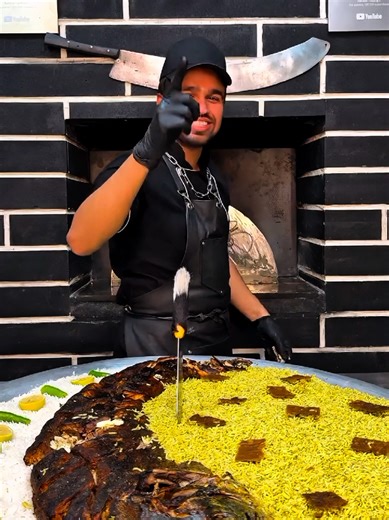 Have you ever seen tandoor fish like this?! 🐟🐬🍚🔥 Mahi Mahi fish with rice recipe #fish #kebab#foodfight #tiktokfood #asmrcooking