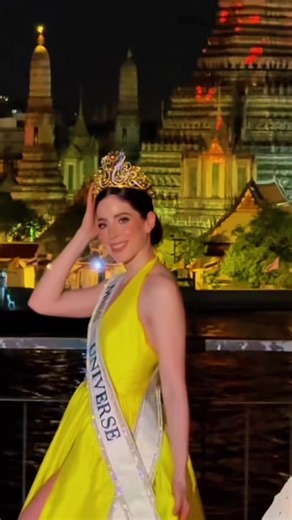 💛⭐️🌟@Fátima Bosch Nighttime photoshoot in Bangkok 🇹🇭 #fatimabosch #boschvibes #missuniverse2025 #stunning #powerfulwomen