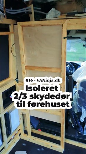 E16 - Isoleret dobbelt (2/3) skydedør til førehus i campervan 🚐 #campervan