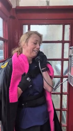 723K views · 18K reactions | An emotional moment as Sara gets a surprise phone call on the road 李 To donate online and support Sara’s challenge attempt, visit bbc.co.uk/sara | BBC Radio 2 | Facebook