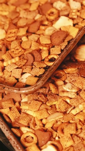 You’ve Never Had Chex Mix Like This 🔥👀