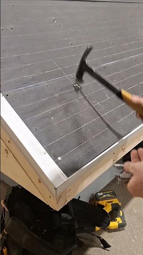 Hand Nailing Tip: Place Nail Heads in One Direction for Efficiency #framing #diy #learning #learn