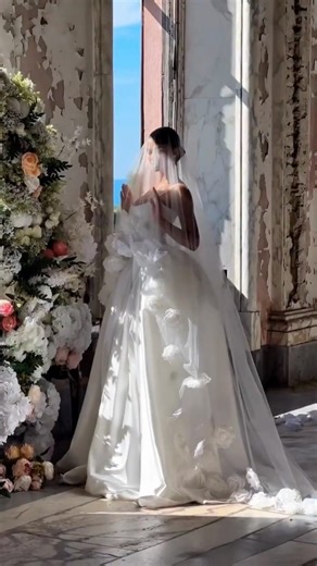 Basque Waist Wedding Dresses 👗✨ MUST SEE TREND #wedding #weddingdress #dreamdress