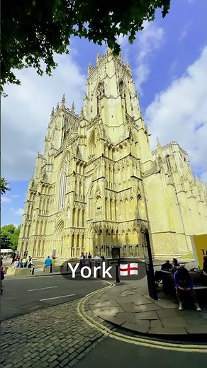 Let’s Tour York, England 🇬🇧 | A Medieval City Like No Other