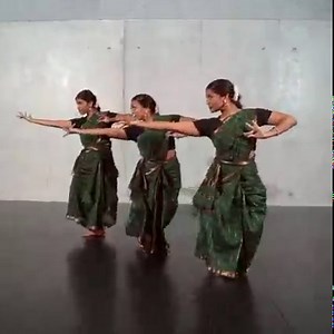1.7M views · 92K reactions | Usha Jey, a 25-year-old dancer and choreographer based in Paris, shared a video on Instagram earlier this week that combined two very distinct dance forms, Bharatanatyam and hip-hop. This video of Hybrid Bharatnatyam has gone viral on the internet. Read more at: https://www.shethepeople.tv/film-theatre/who-is-usha-jey-hip-hop-bharatanatyam/ Source: Usha Jey on Instagram | SheThePeople | Facebook