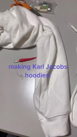 Crafting a Mannequin in Minecraft - DIY Tutorial