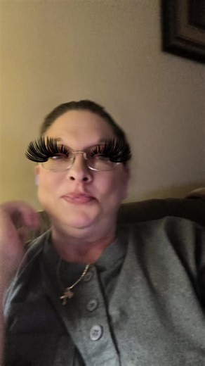 Tracy 💞 (@tracywalker326)’s videos with you look like you love me - Ella Langley & Riley Green