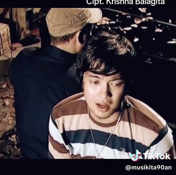 The Best Of (Discography) adalah album kompilasi terbaik kedua dari ADA Band yang dirilis pada tahun 2003. Album ini memuat 12 lagu yang diambil dari album kedua PerADAban 2000 (1999) sampai album keempat Metamorphosis (2003), dengan 2 lagu baru yaitu