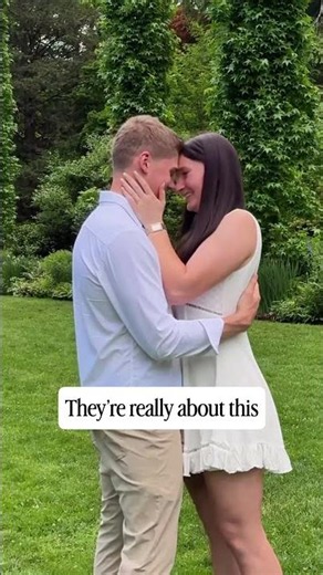 The Best Engagement Photos Don't Start With a Pose 🤍