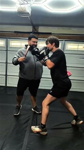 Defense + Offense + Concentration Boxing Drill #boxing #boxingtraining #technique