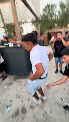 Cachengue Épico en el Boliche: ¡Un Final Inolvidable!