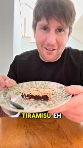 Guys cepat order tiramisu sebelum sy habiskan..🤣🤣🤣 #matdanmenipih @by_matdan | Official Mat Dan