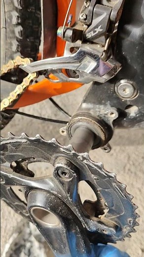 Manutenzione movimento centrale bici #shorts