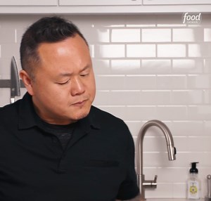 169K views · 711 reactions | The most-famous Thai dish in America!  Make Pad Thai at home with some help from Chef Jet Tila. #ReadyJetCook Get the recipe: https://foodtv.com/3FnhyAH | Food Network | Facebook