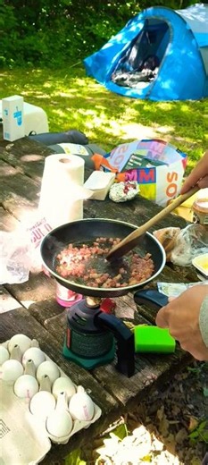 Outdoor Breakfast on the Røsnæs Peninsula | Bacon & Camping 🥓🏕️🇩🇰