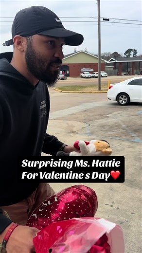Showing Love to Community Queens on Valentine's Day
