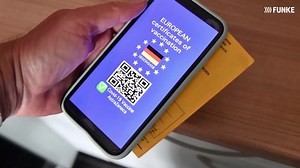 Der Sommer rückt näher, ebenso der digitale Impfpass. Er soll eine Alternative zum „gelben Heft“ und schon bald verfügbar sein. | WAZ