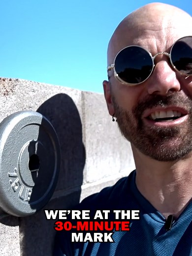 How Durable Is Alien Tape? 👽 #alientape #asseenontv #doublesidedtape #tape #gadgets #amazon #amazonfinds