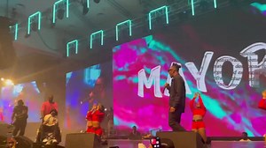 Shocking Moment as Victony brings the Ultimate Christmas present by standing up and performing the song “Holy father” 💟✝️ #FlytimeFest2021 #ADecadeOfDavido #FMF2021 #MusicFestival #Concert #Lagos #davido #mayorkun #victony #obo #dmw #30bg #afrobeats #music #notjustok | Marlians TV