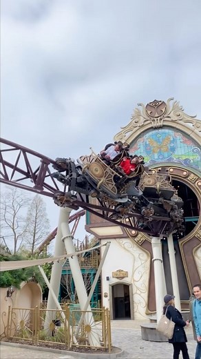 Theme Park Content on Instagram: "Would you throw up?🤮 This is the Ride to Happiness at @plopsa_official in De Panne, Belgium!🇧🇪 This ride is one of the best roller coasters you can find in Europe!🌍 Definitely a must ride when you are a Themepark enthousiast!🙌 ~ Ride to Happiness-Plopsaland de Panne🇧🇪 ~ #ridetohappiness #plopsaland #plopsalanddepanne #plopsa #rollercoaster #coaster #themepark #amusementpark #attraction #ride #adrenaline #inversion #looping #speed #drop #launch #thrill #th