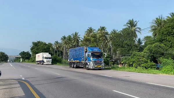 #รถด่วนบ้านเลิศเกียรติ #เต็มพิกัดผักสด_นครศรี🥬🥦🌶 @𝐌𝐞𝐰🫧💪👨‍👩‍👧🥰