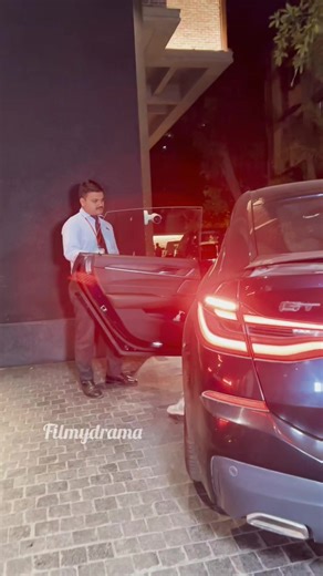 3.3K views | Ishan Khatter snapped at Excel Office #IshaanKhatter | Filmydrama | Facebook