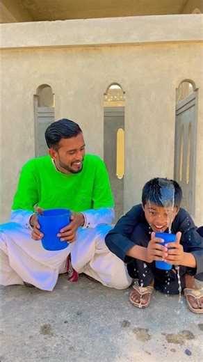 Hai ông cháu trêu trọc nhau dễ thương#sl