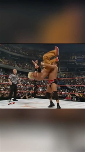 The most INSANE counter in Attitude Era history! 😱🔥