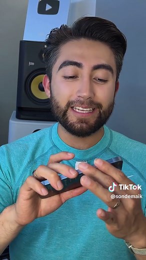 iPhone reacondicionado Walmart/Aurrerá | Mi experiencia REAL 2025 📱🔥 Hoy te cuento mi experiencia REAL comprando un **iPhone reacondicionado en Walmart y Bodega Aurrerá**. ¿Son originales? ¿Funcionan bien? ¿Vale la pena o es mejor comprar uno nuevo? Aquí te muestro todo sin filtros. ✅ En este video verás: • ¿Cómo llegan los iPhone reacondicionados de Walmart/Aurrerá? • Estado real, caja, batería y estética 📦 • Garantía, cambios y devoluciones 🔧 • Mi opinión HONESTA: ¿conviene o no en 2025? �