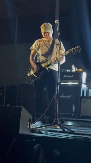 Pixies Vamos part 1 live in Austin, Texas North American Tour 2025