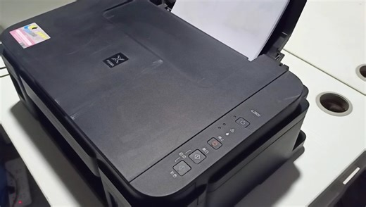 佳能打印机错误代码5b00提示费墨收集器已满进维修模式的方法。进维修模式后就可以用软件清零了。