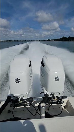 Twin 300hp Suzuki Full throttle