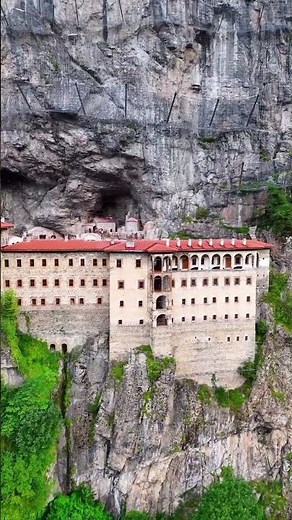 Sumela Monastery: A Historic Gem on the Cliffs of Trabzon