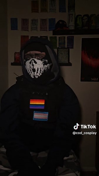 IDK #maskedmen #ghostcodcosplay #cod #ghost #transman