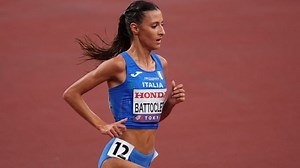 Nadia Battocletti bronzo nei 5000, i Mondiali dell'Italia sono da record: ma c'è il dramma di Vittoria Fontana
