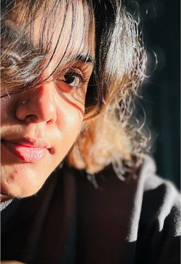 Sithira puthiri song 🤍🫶🏻#slowsuave #sithiraputhiri #trendingtamilsong #trendingsong #portrait #she #🤍 #onlyforyou #tamilsong #tamil #tamiluser #trendy #capcut_edit #capcut #newtemplate #fyp