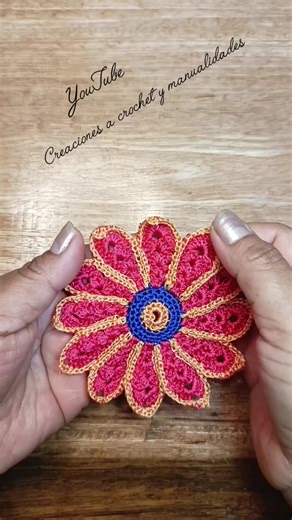 Cómo tejer una flor a crochet en 12 pasos
