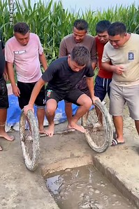 1M views · 10K reactions | Balance Challenge!藍藍 | Fanpop | Facebook