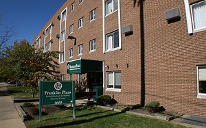 Franklin Plaza - Legacy Health Services | Skilled Nursing Facilities