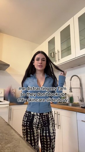 Effy Skincare Slideshow - Stop sending lmao